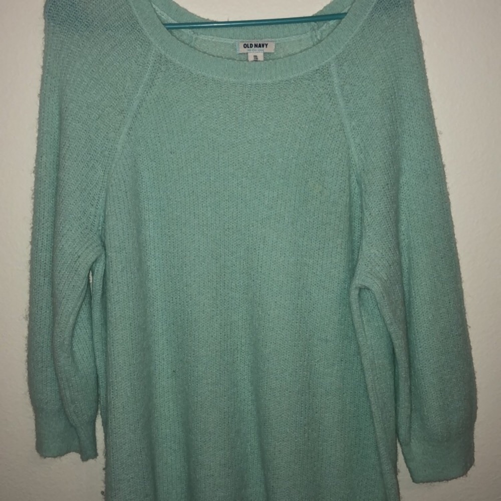 Old navy sweater